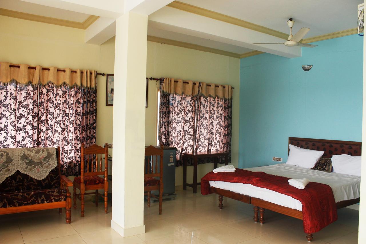 Adam Beach Resort Kovalam Bagian luar foto