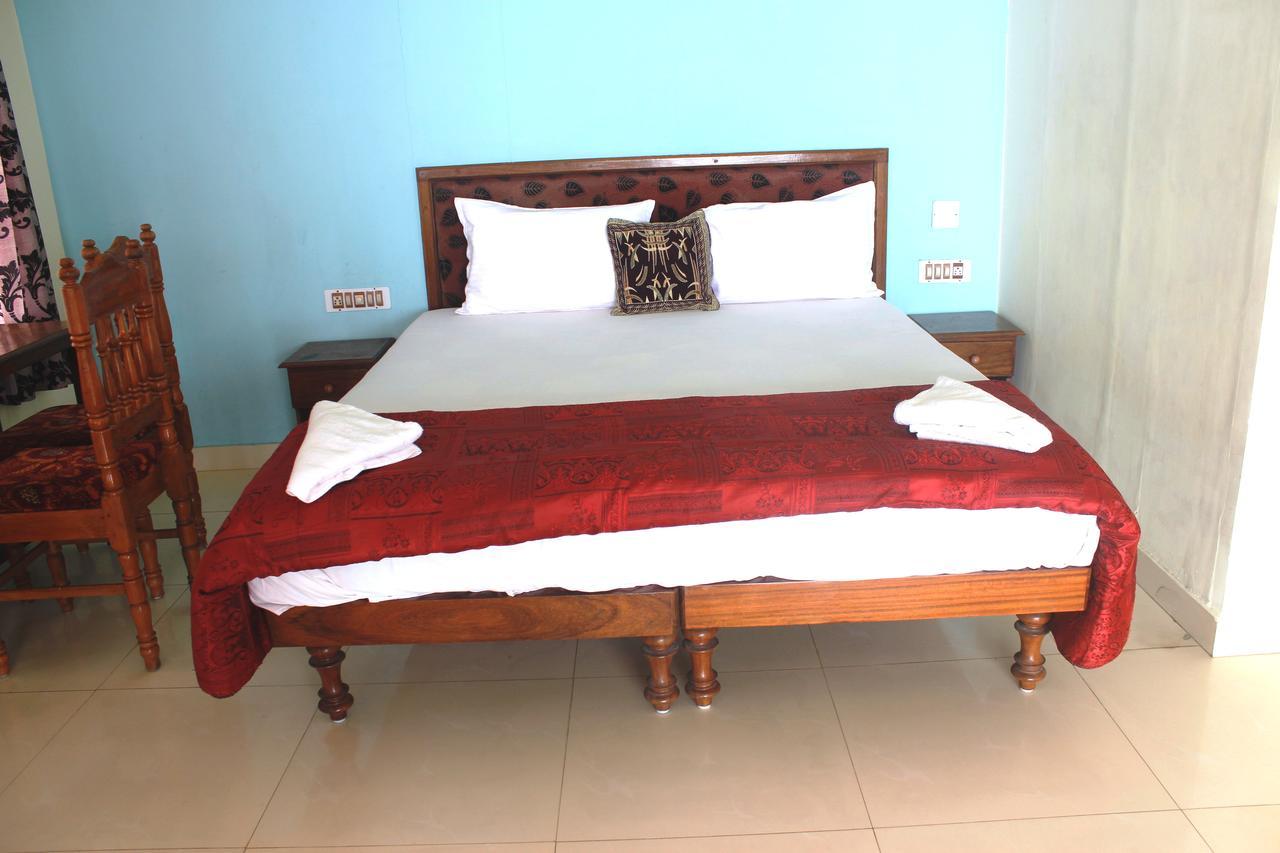 Adam Beach Resort Kovalam Bagian luar foto